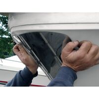 Προστατευτικο Ινοχ  Πλωρης απο το Ανεβασμα τησ Αγκυρας